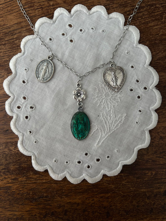 Saint Verde necklace