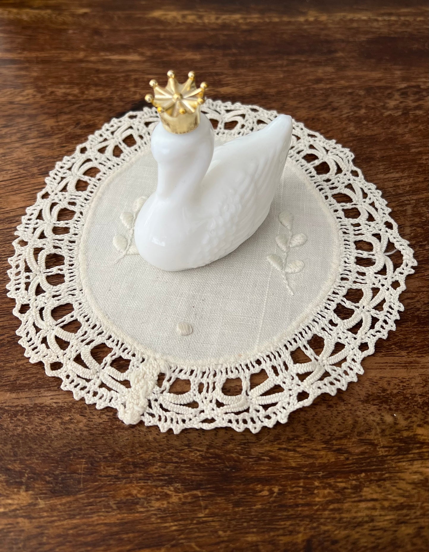 Swan perfume bottle