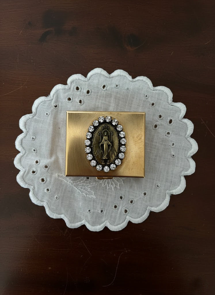 Vintage jewelry box
