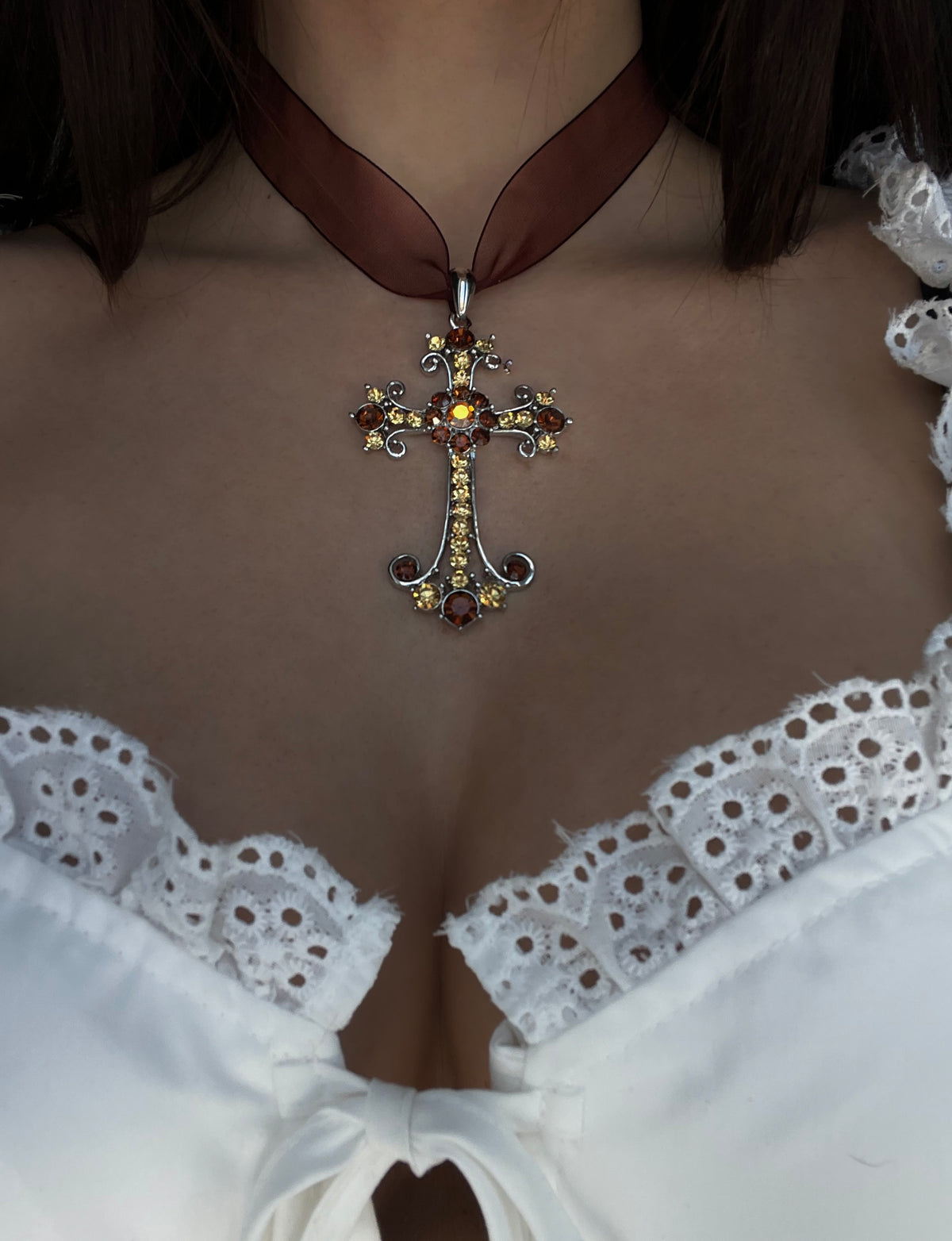 Amber devotion necklace