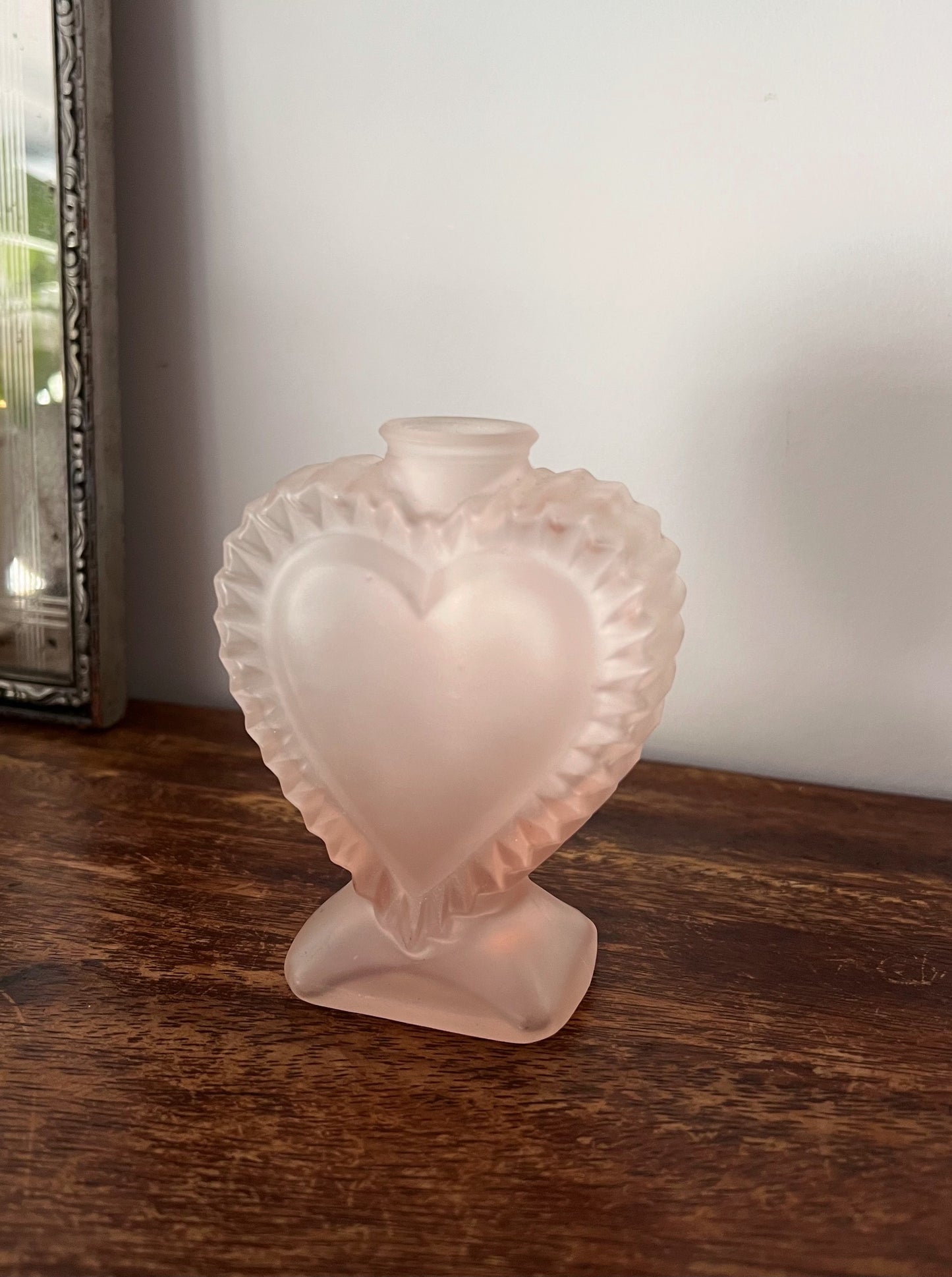 Coquette Vase