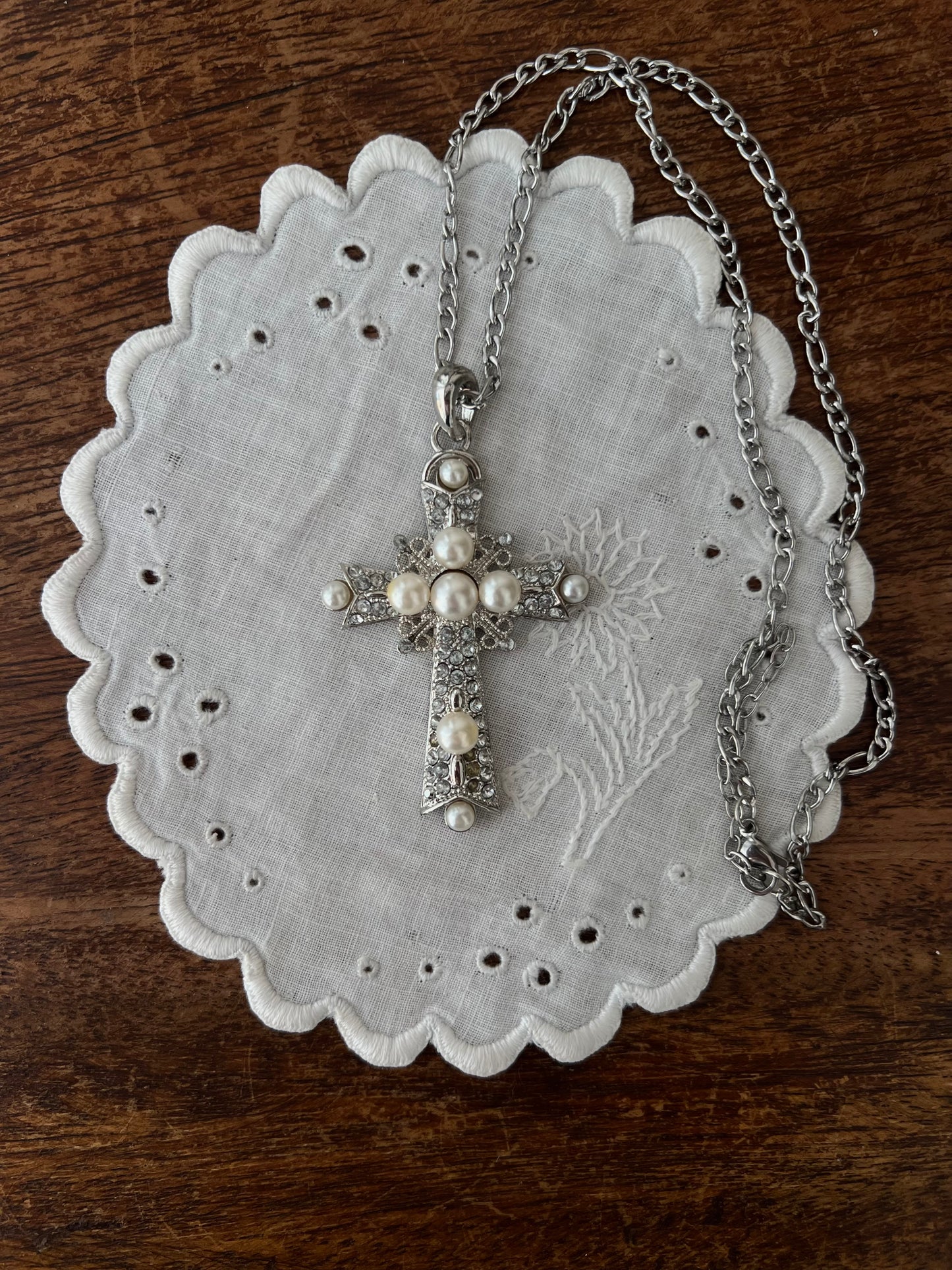 Heavenly Pearl Cross