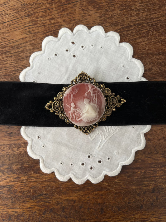Victorian Muse choker