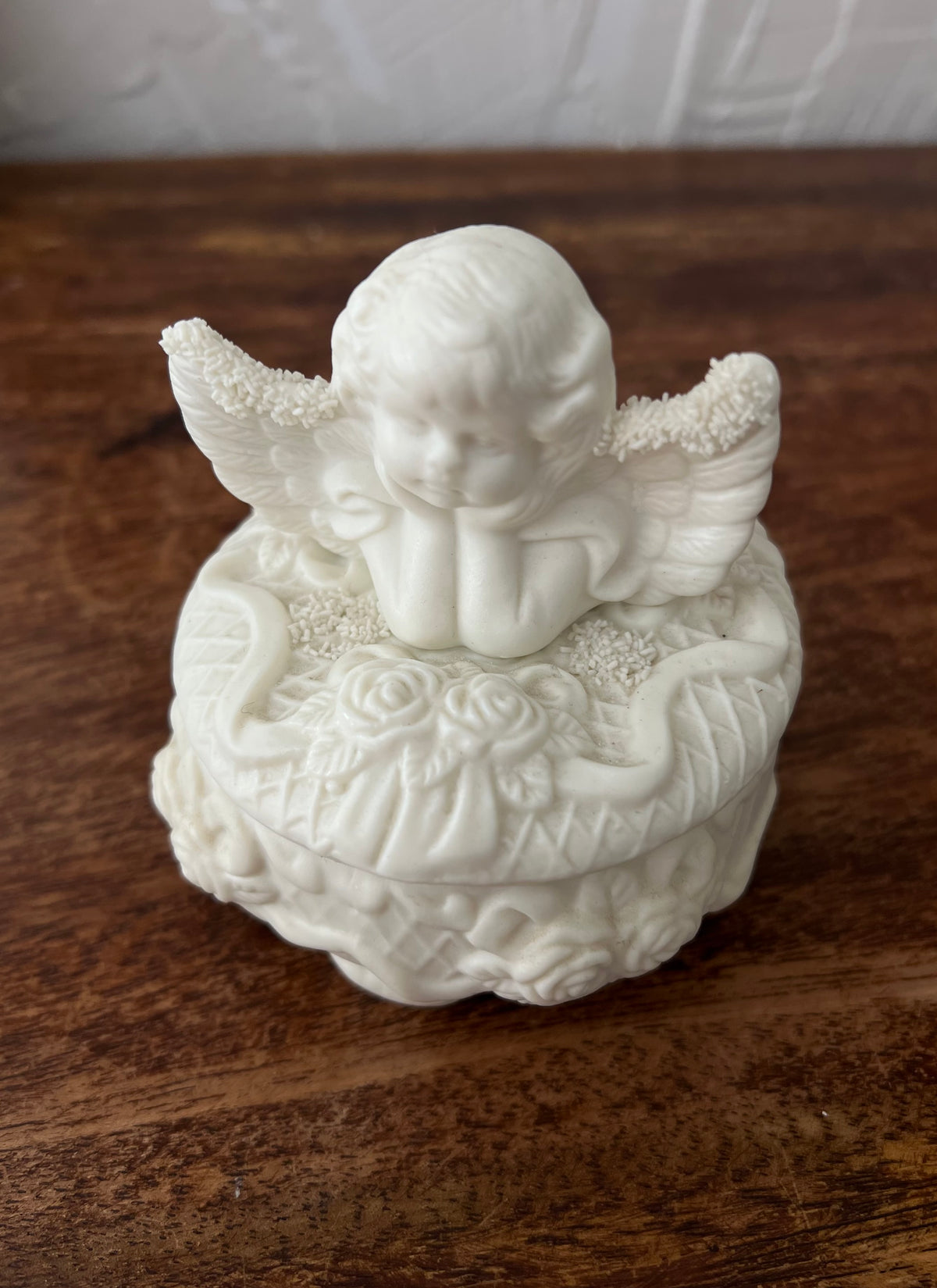 Cherub trinket box