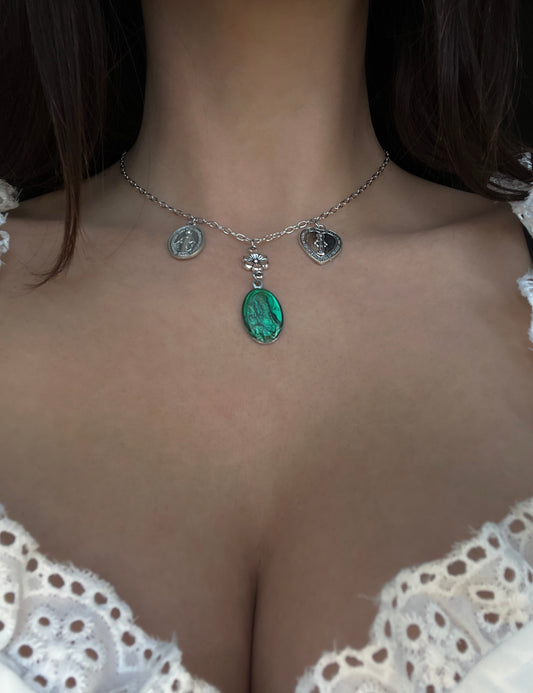 Saint Verde necklace