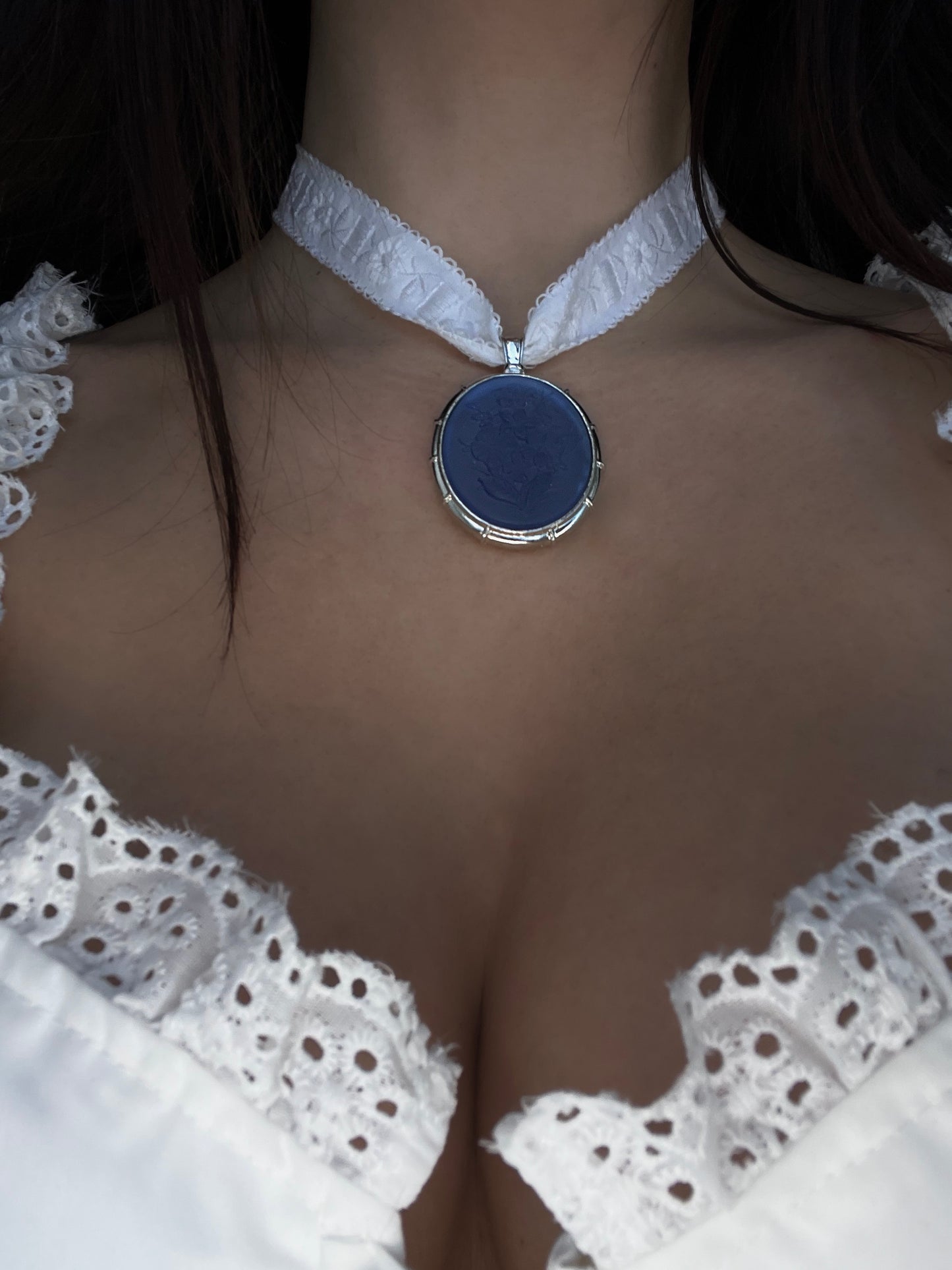 Blue romantic necklace