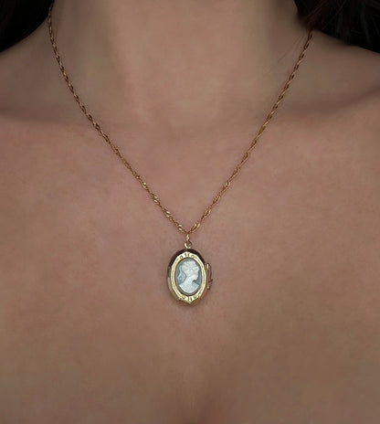 Vintage cameo locket