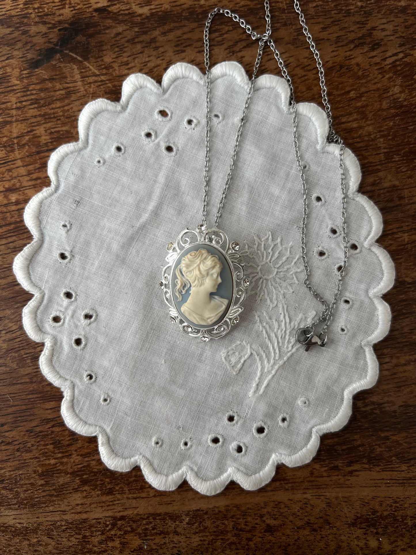 Blue Lady cameo necklace
