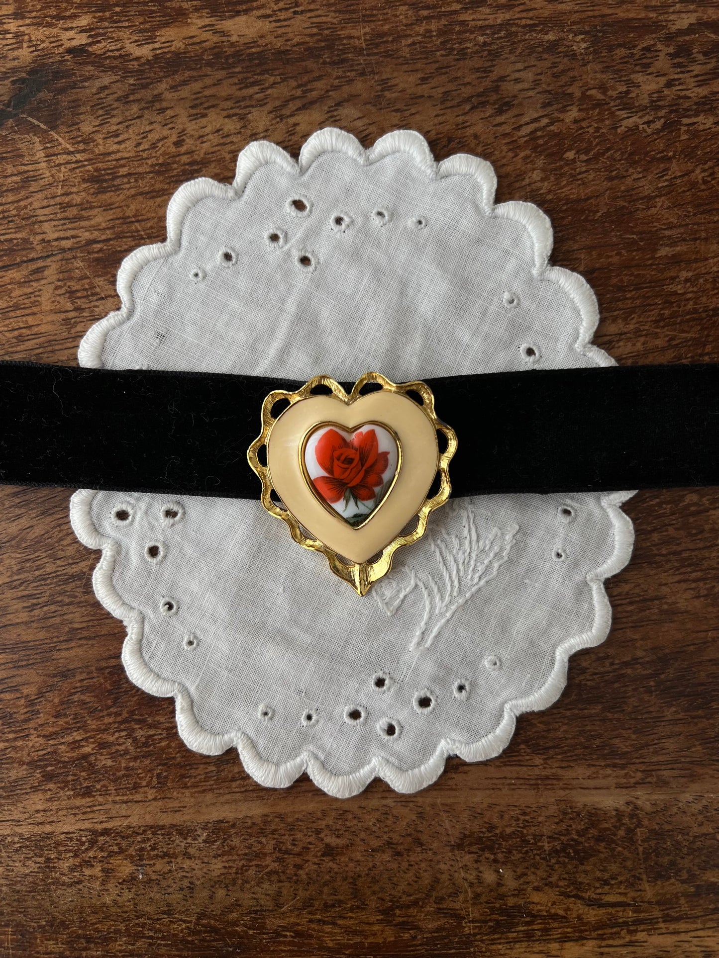 Enchanted Rose choker