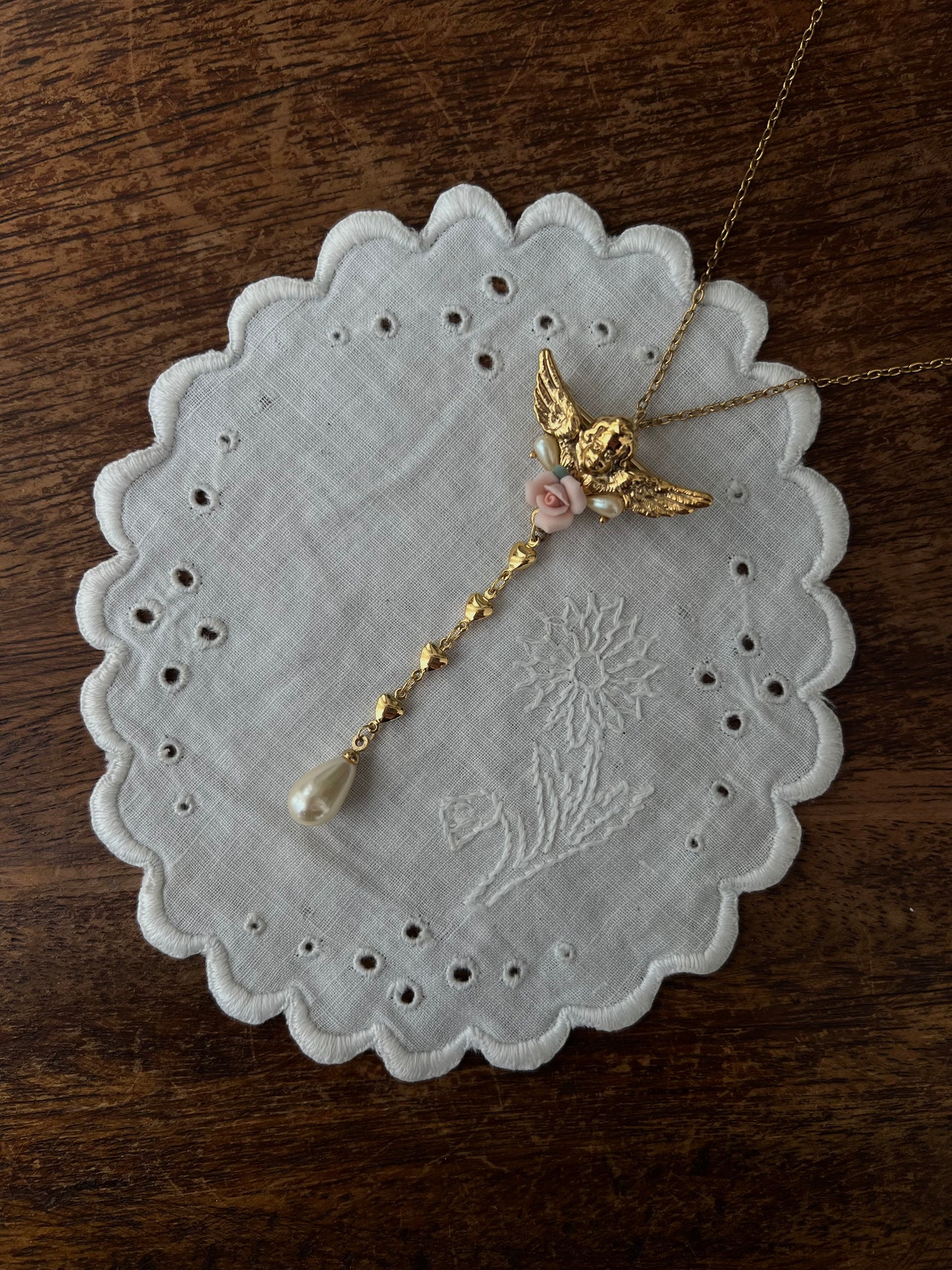 Romantic cherub necklace