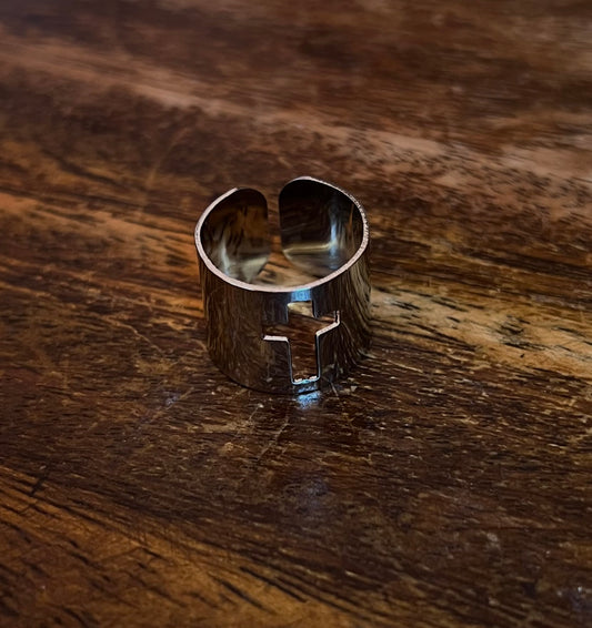 Cross ring