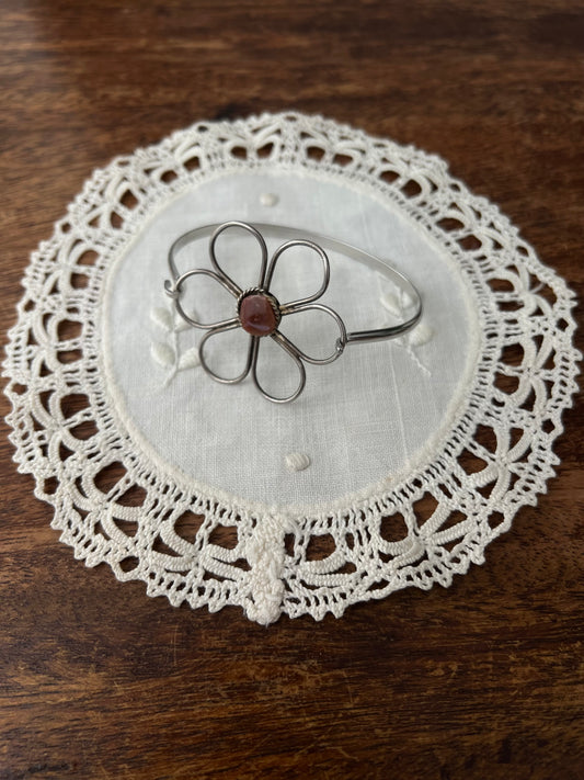 Flower bracelet
