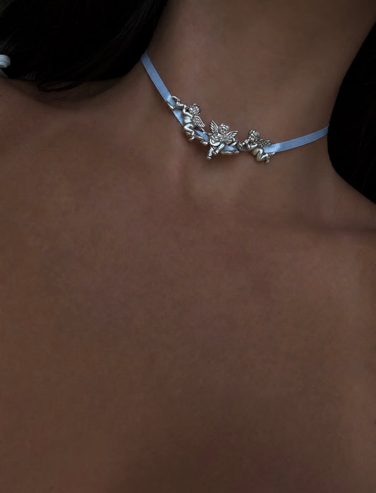 Blue Cherub Symphony choker