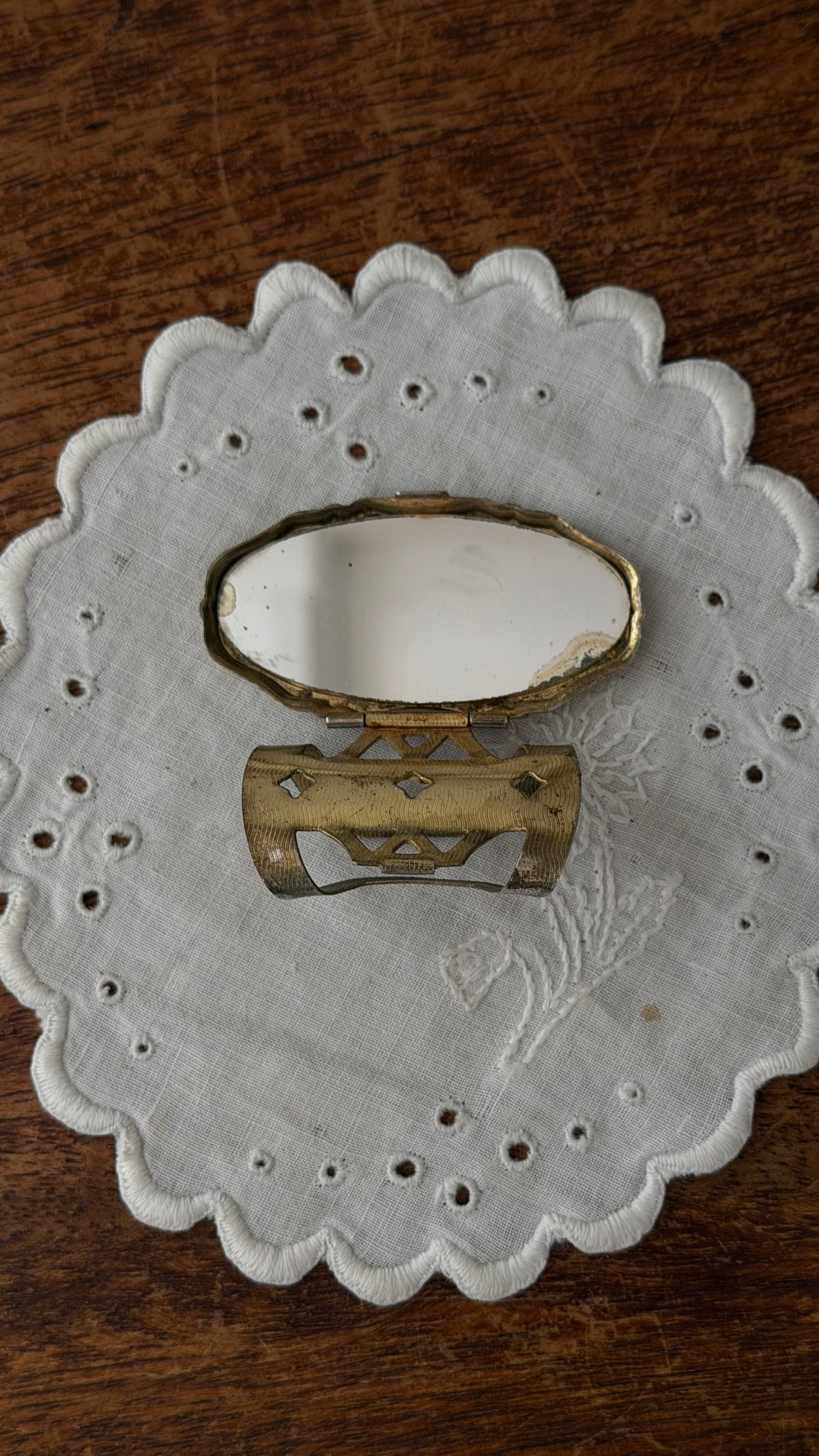 Vintage lipstick holder
