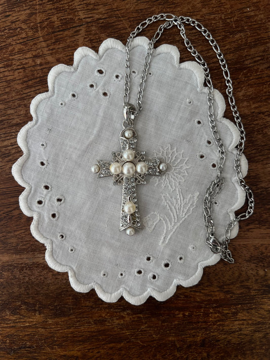 Heavenly Pearl Cross