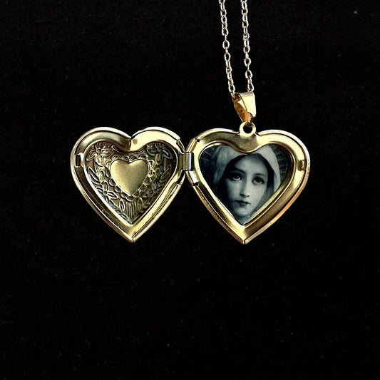 Virgin Mary Heart locket