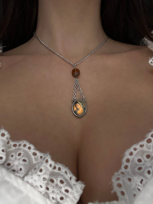 Holy glow necklace