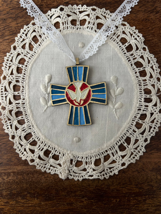 Divine Colombe necklace