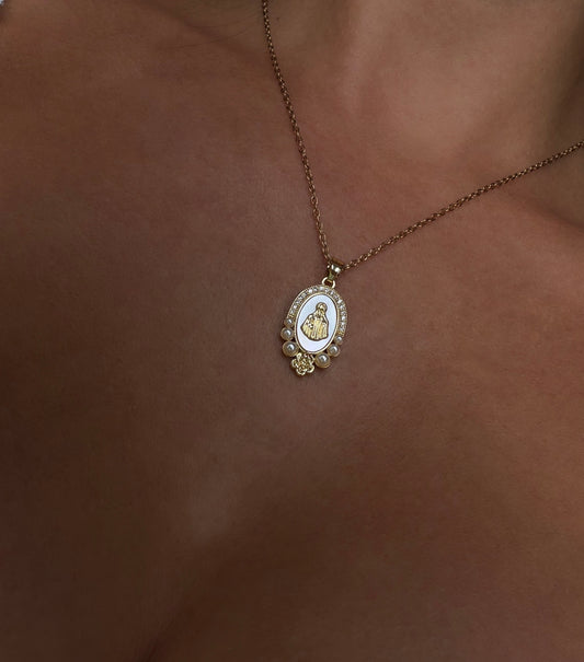 Ave Maria Bloom necklace