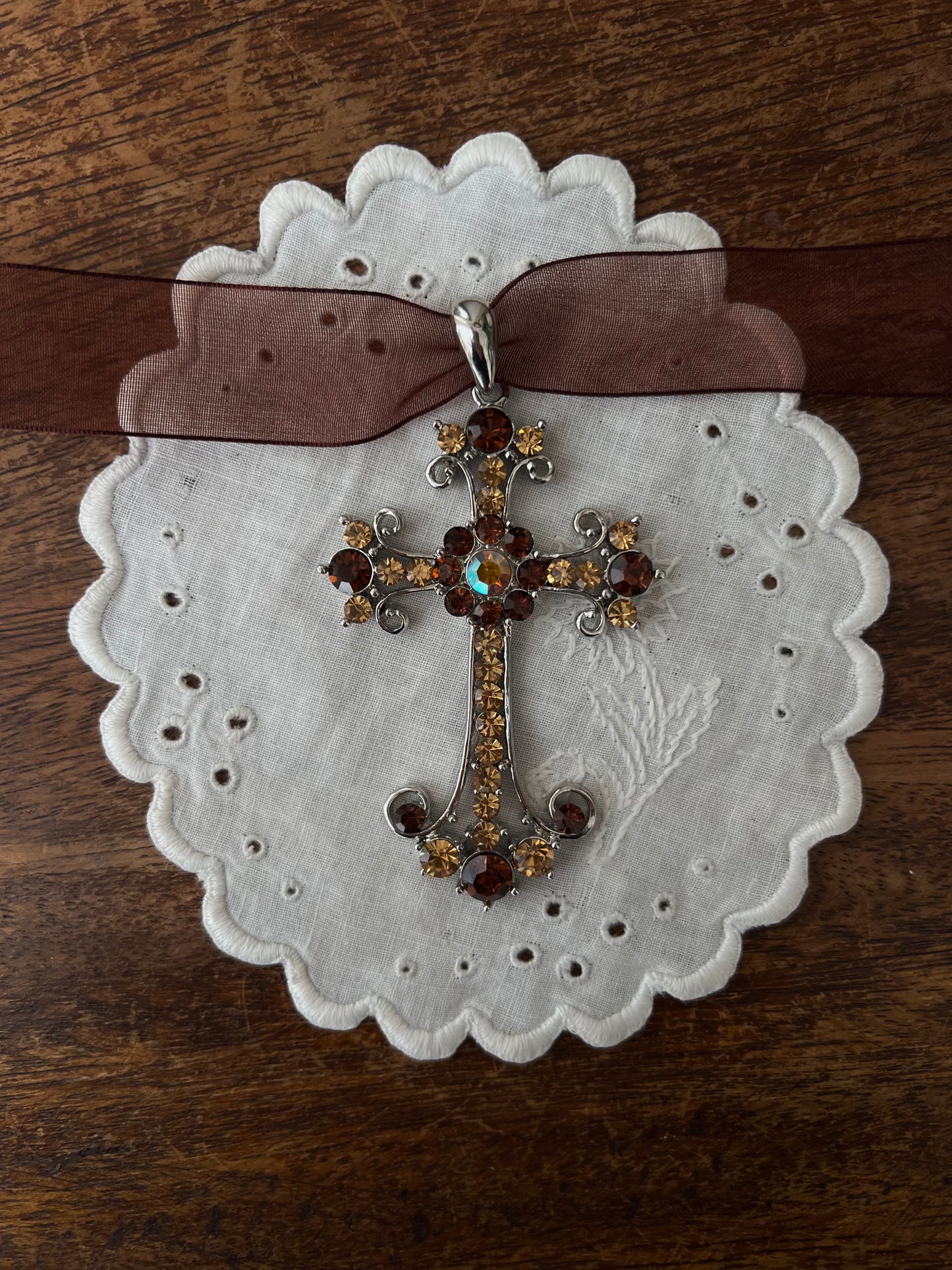 Amber devotion necklace