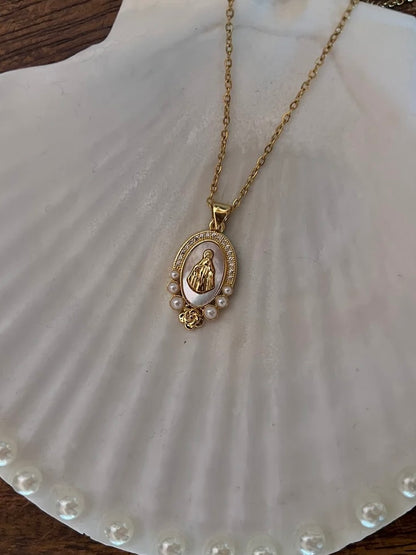 Ave Maria Bloom necklace
