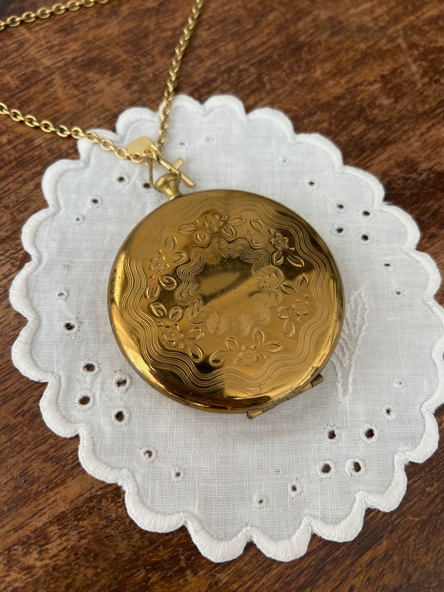 One-of-a-Kind Vintage Compact Mini Purse