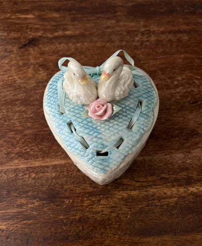 Vintage Swan trinket