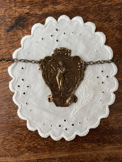 The Harp Serenade necklace