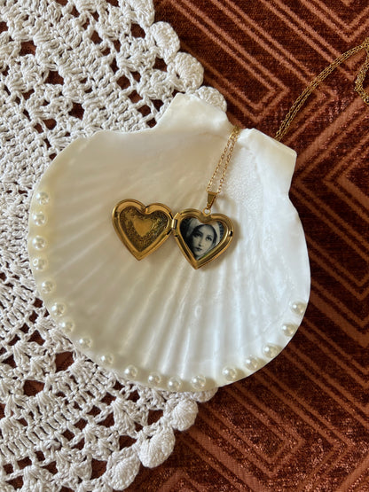 Virgin Mary Heart locket