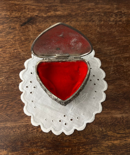heart trinket box