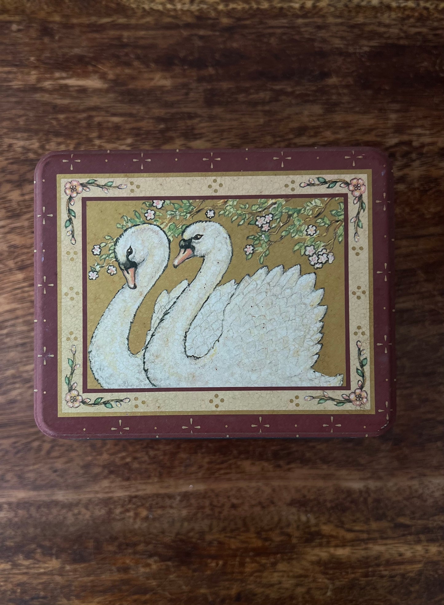 Swan tin box