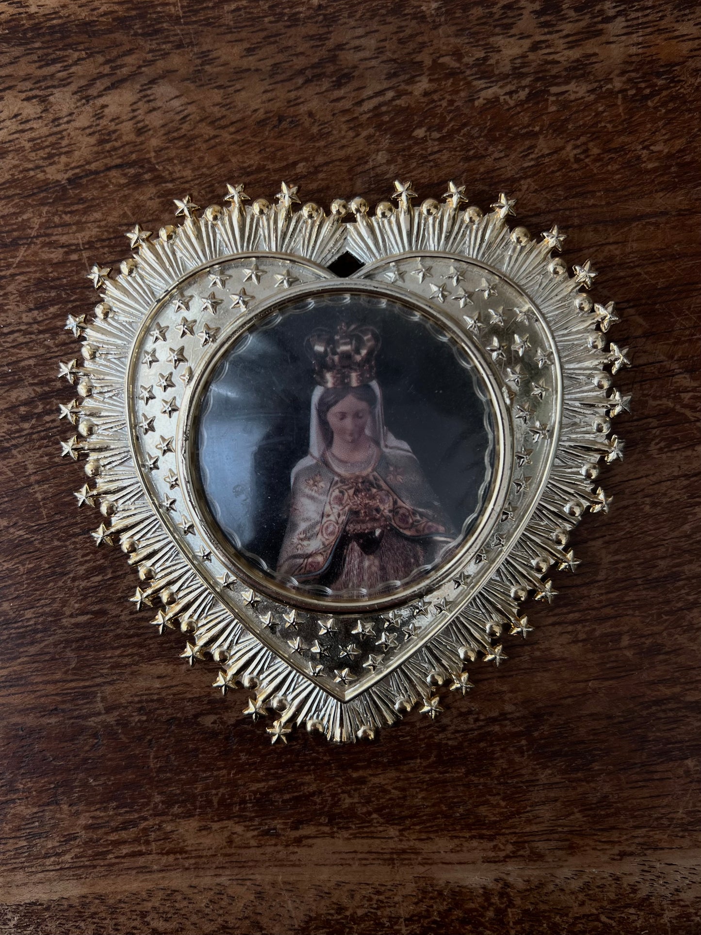 Sacred heart wall decoration