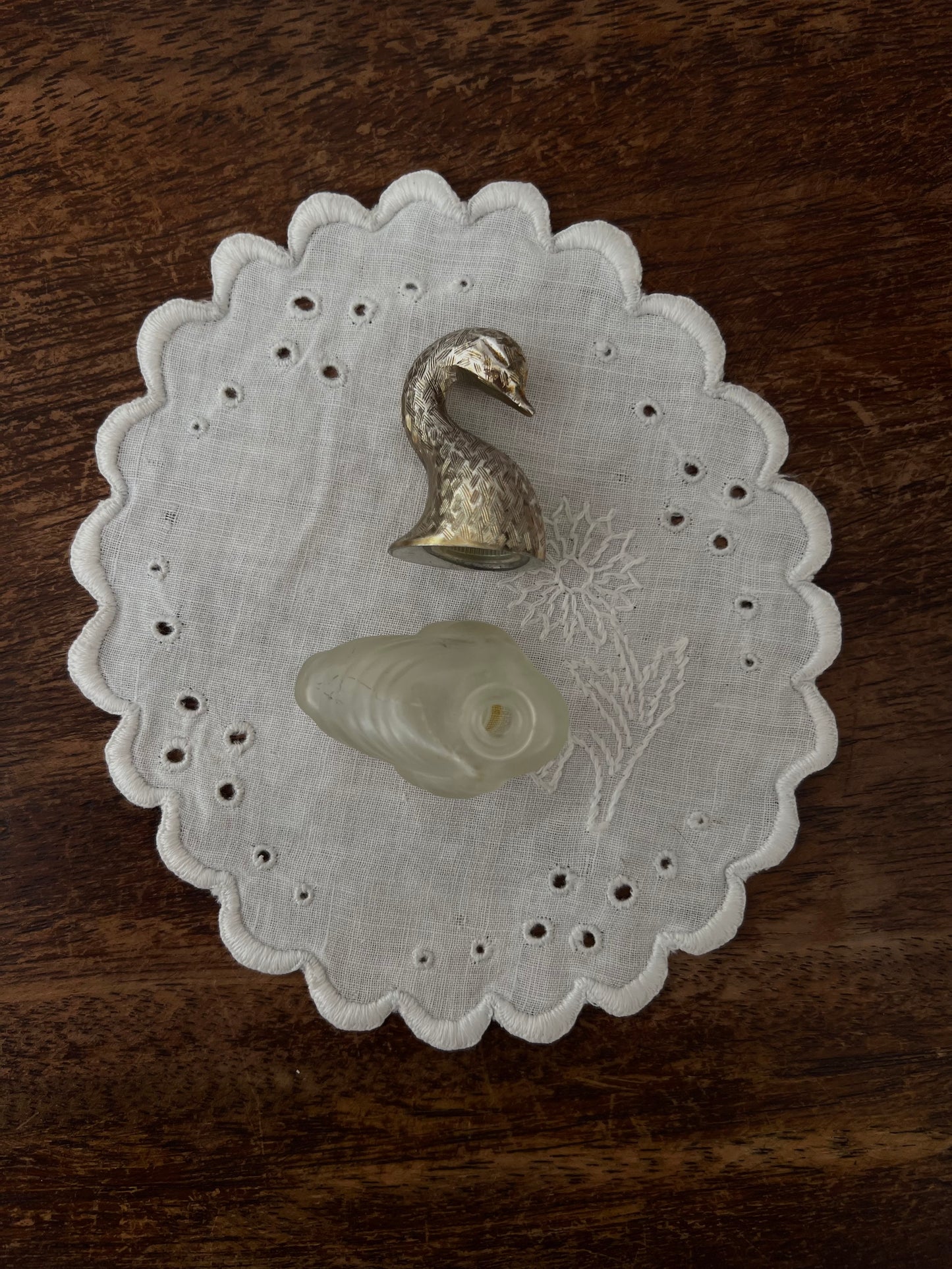 Swan mini perfume bottle