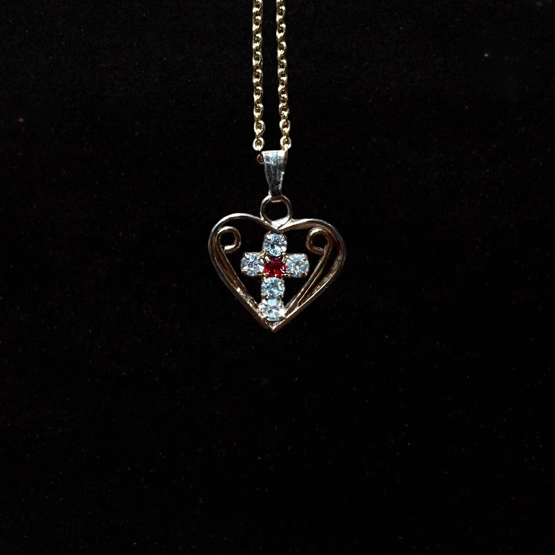 gold heart necklace